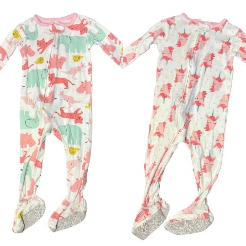 BUNDLE CARTER’S 2-Pieces Animal and Unicorn Print Footies